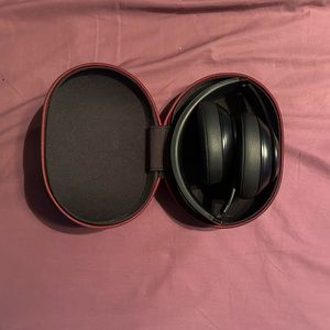 Black Beats Bluetooth Headphones